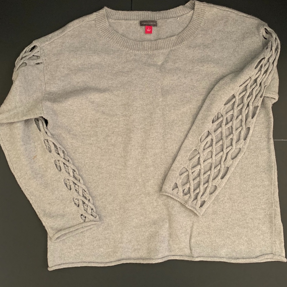 Vince Camuto Sweater - Size Large